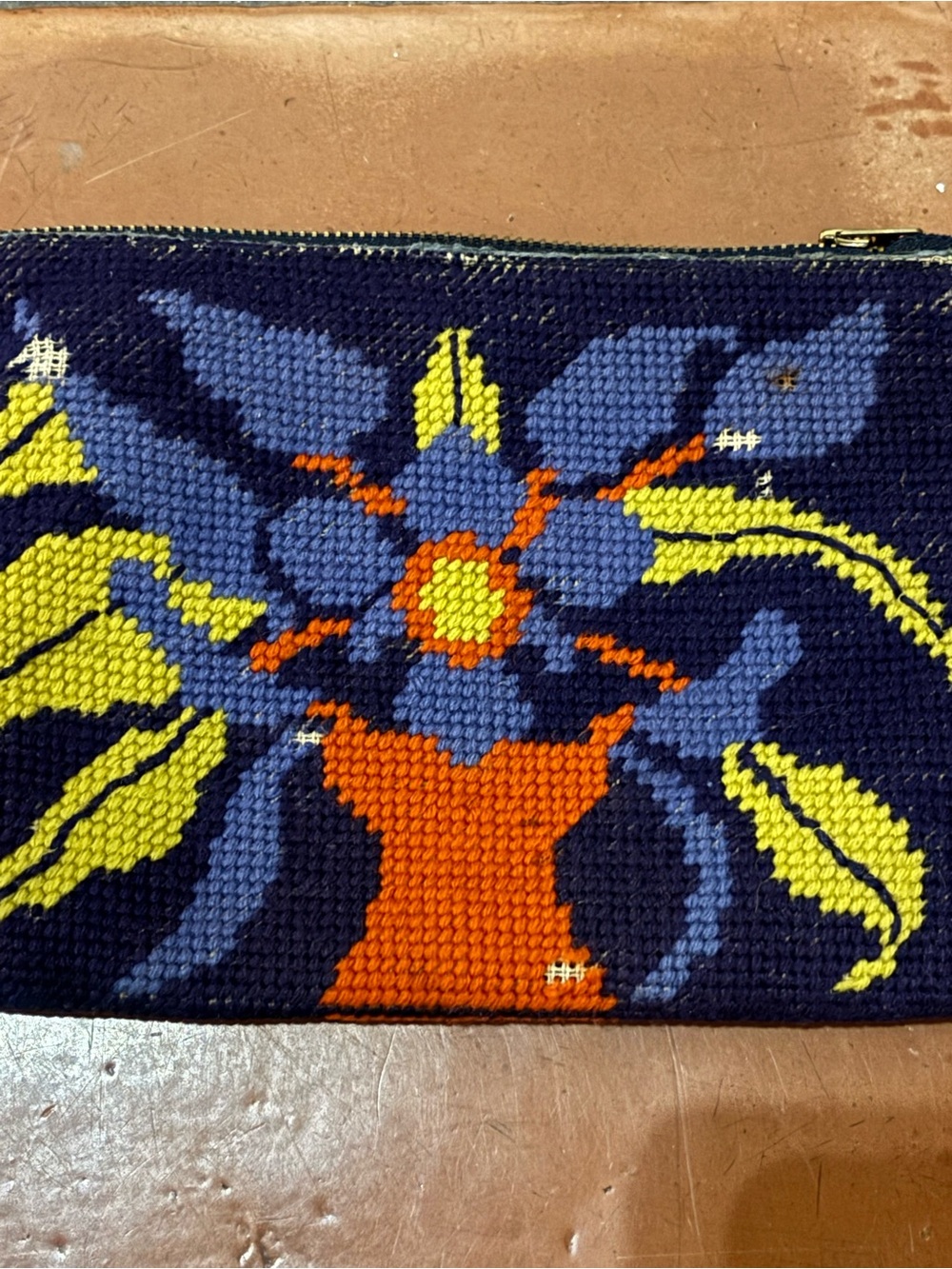 Vintage Hand-Embroidered Floral Needlepoint Coin Purse/Pouch - Picture 3 of 8